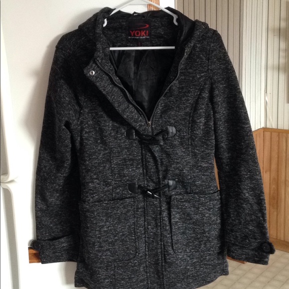 Coat - Picture 1 of 3